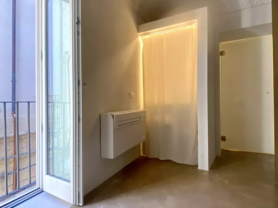 Immagine 17 di Appartamento in vendita  in Via Dione 71 a Siracusa