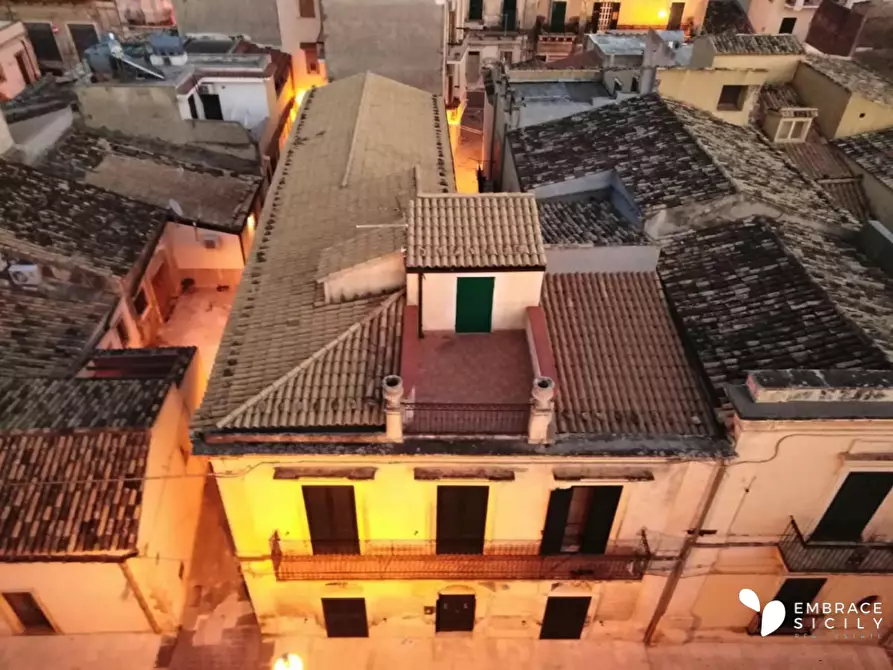 Immagine 17 di Appartamento in vendita  a Noto