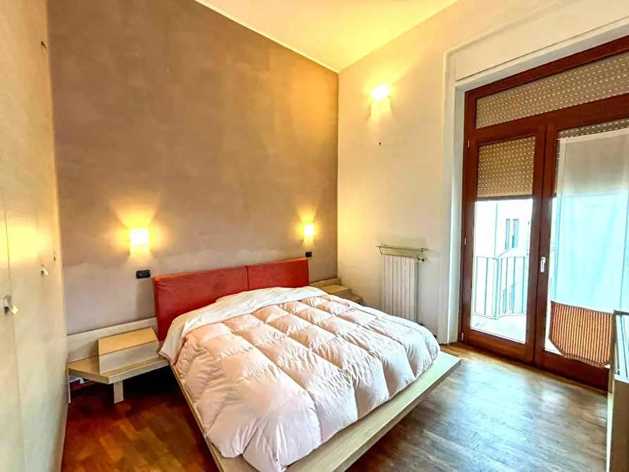 Immagine 12 di Appartamento in vendita  in CORSO GIACOMO MATTEOTTI 45 a Siracusa