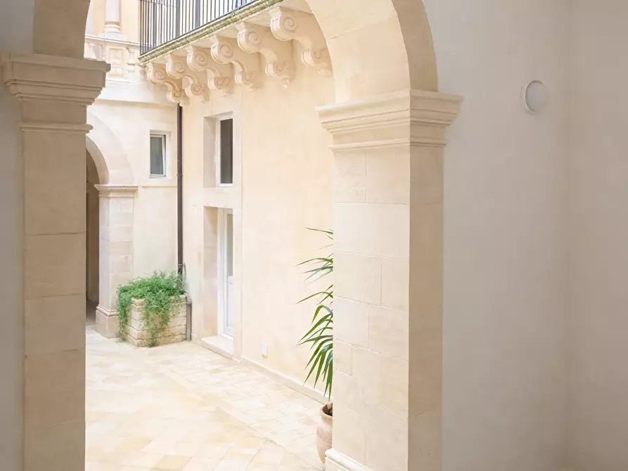 Immagine 3 di Appartamento in affitto  in VIA LARGA 24 a Siracusa