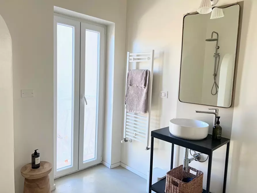 Immagine 19 di Appartamento in vendita  in VIA GEMMELLARO 23 a Siracusa