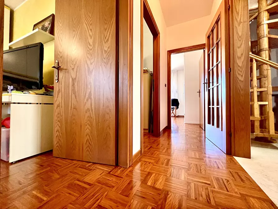 Immagine 17 di Porzione di casa in vendita  in Via Chiesa di Tipano 153 a Cesena