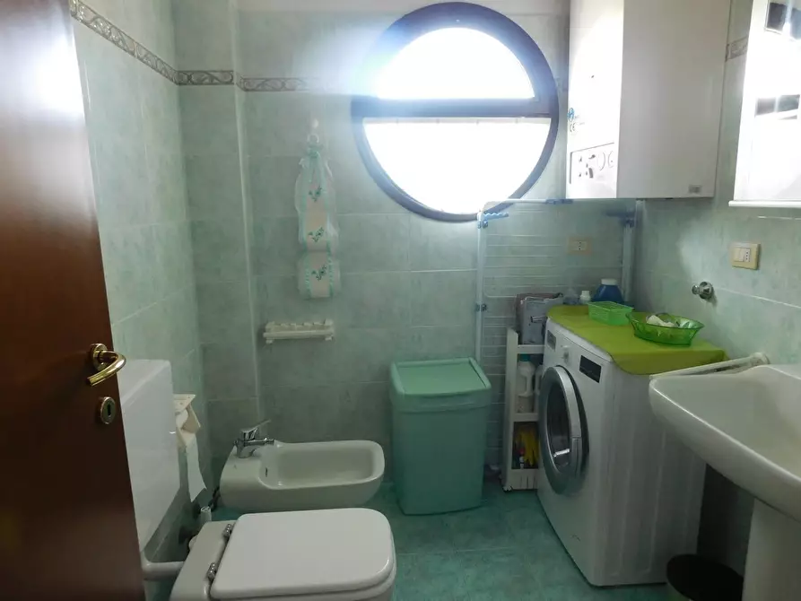 Immagine 12 di Bilocale in affitto  in Via Aristo e Giuseppe Isola 43 a Parma