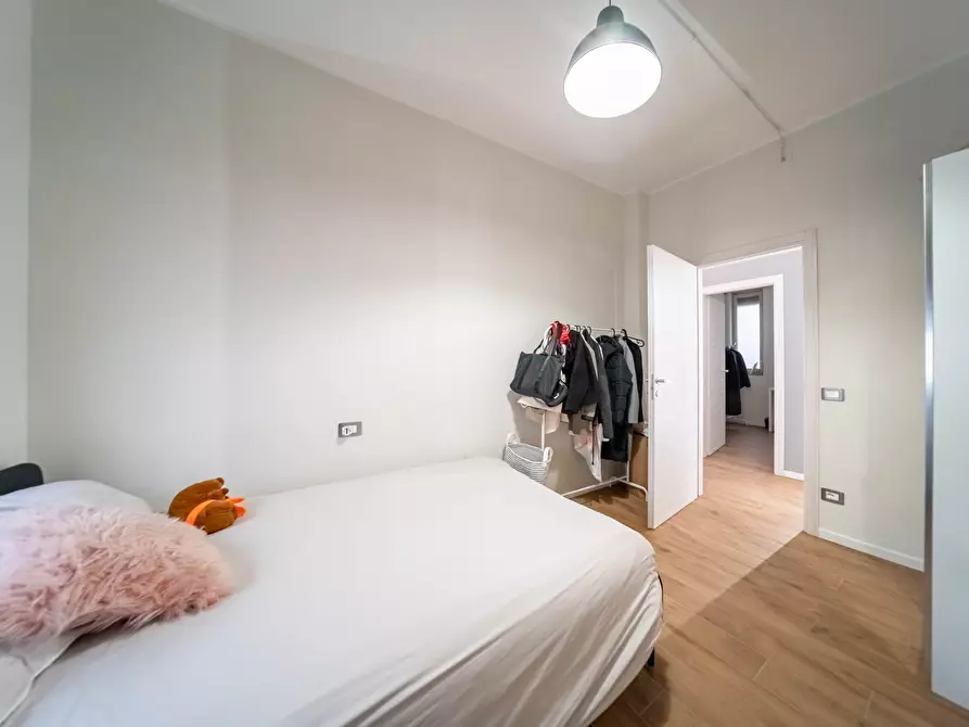 Immagine 14 di Pentalocale in vendita  in borgo basini 3 a Parma