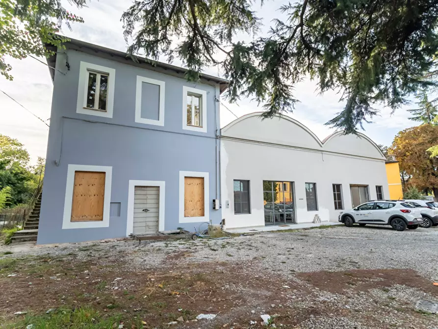 Immagine 10 di Bilocale in vendita  in Via Oreste Grassi 35 a Collecchio