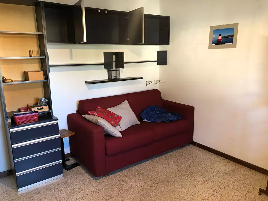 Immagine 11 di Porzione di casa in affitto  in Via Alghero 4 a Parma