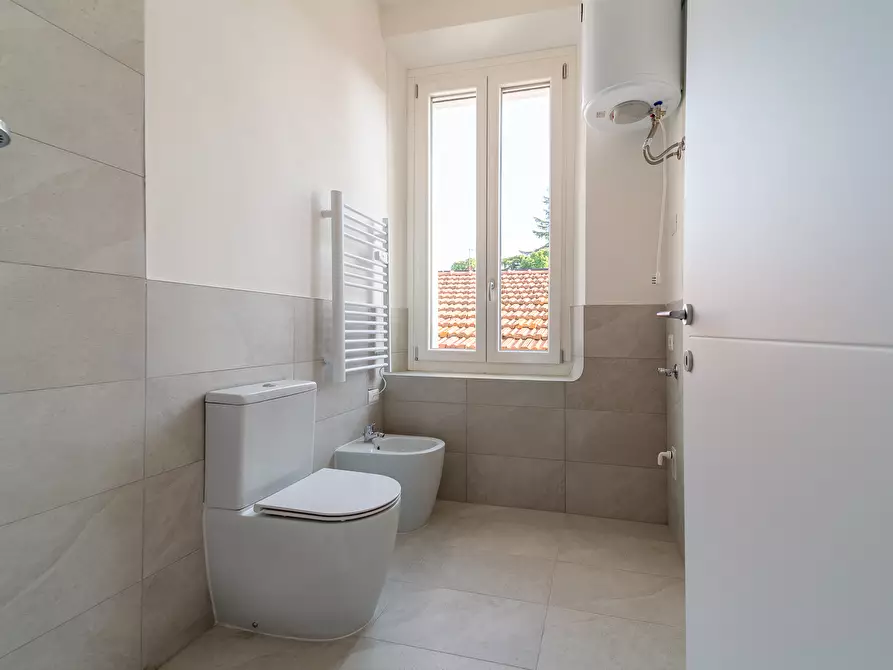 Immagine 10 di Bilocale in vendita  in Via Oreste Grassi 35 a Collecchio