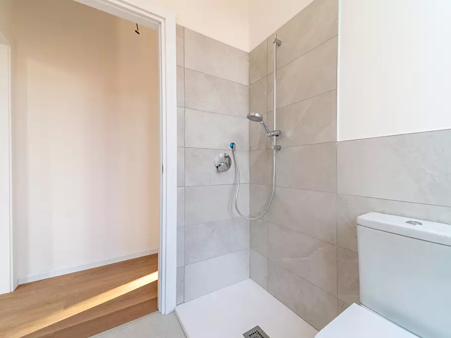 Immagine 12 di Bilocale in vendita  in Via Oreste Grassi 35 a Collecchio