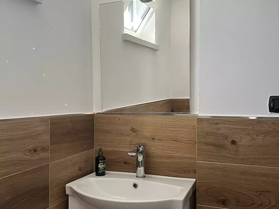 Immagine 22 di Villa in vendita  a Partinico