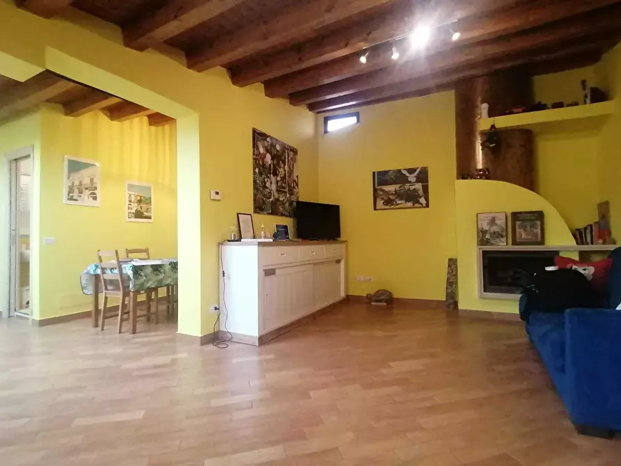 Immagine 36 di Trilocale in vendita  a Palermo