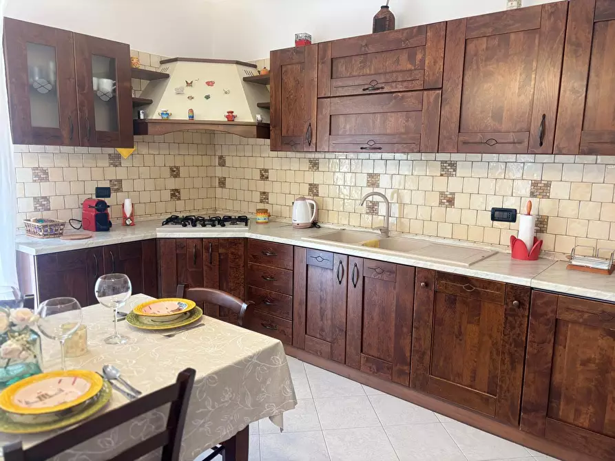 Immagine 3 di Pentalocale in vendita  a Balestrate