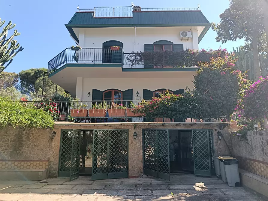 Immagine 88 di Villa in vendita  a Trabia