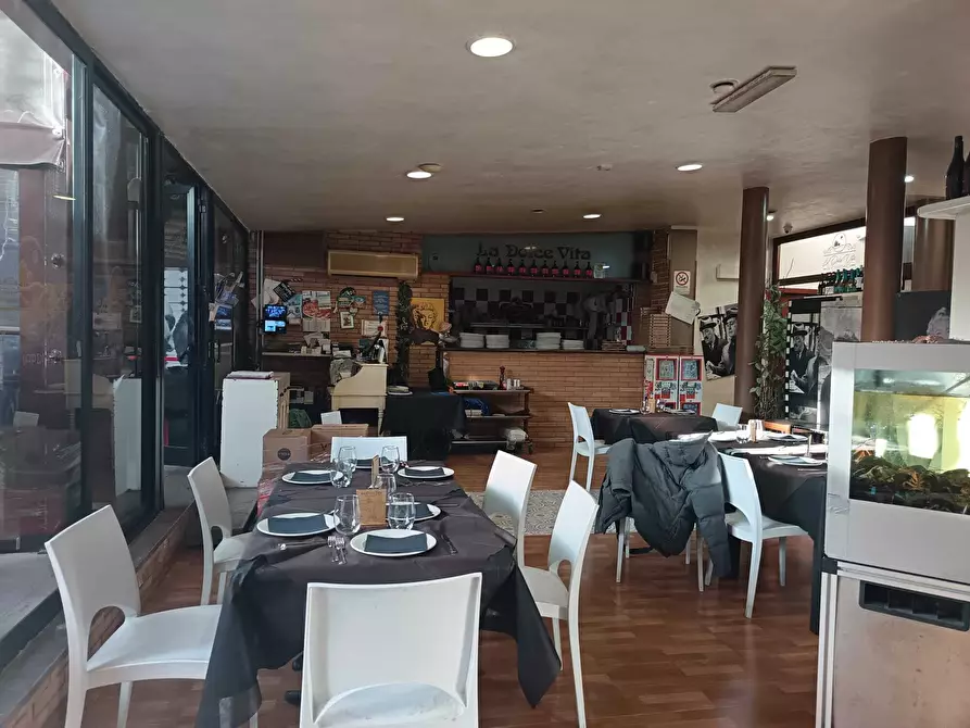 Immagine 26 di Bar / Ristorante in vendita  a Palermo