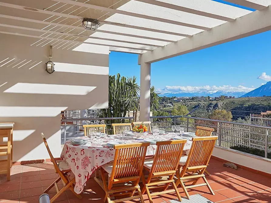 Immagine 2 di Villa in vendita  a Altavilla Milicia