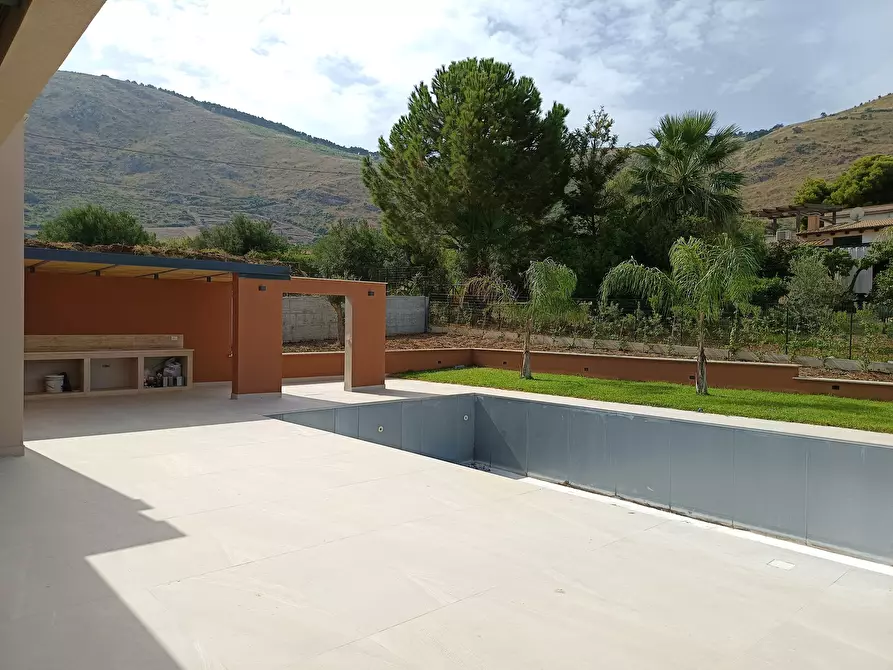 Immagine 30 di Villa in vendita  a Castellammare Del Golfo