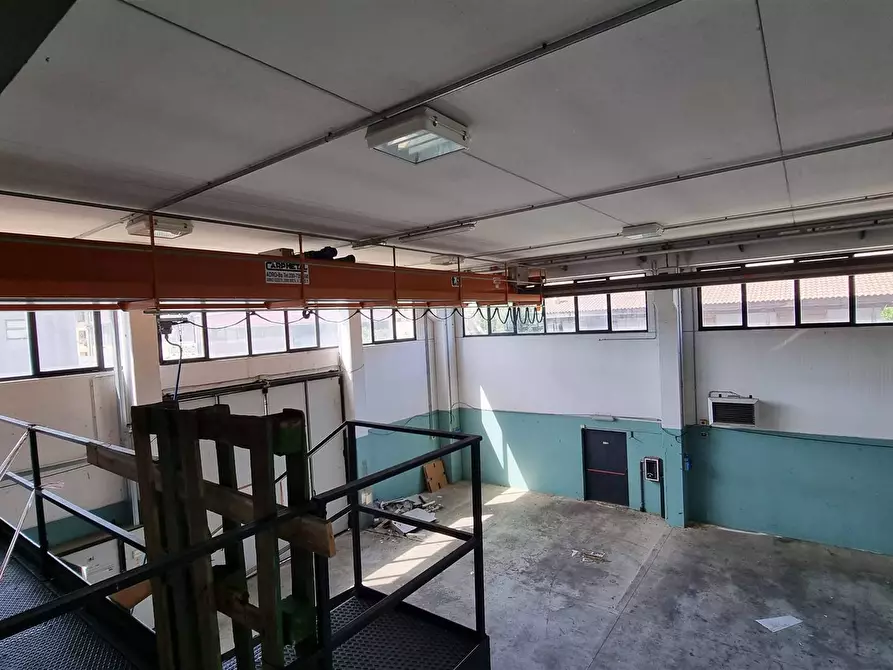 Immagine 22 di Capannone industriale in vendita  in Via G. Curioni 4 a Galgagnano