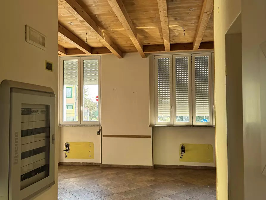 Immagine 4 di Locale commerciale in affitto  in Via Lodi 5 a Cornegliano Laudense