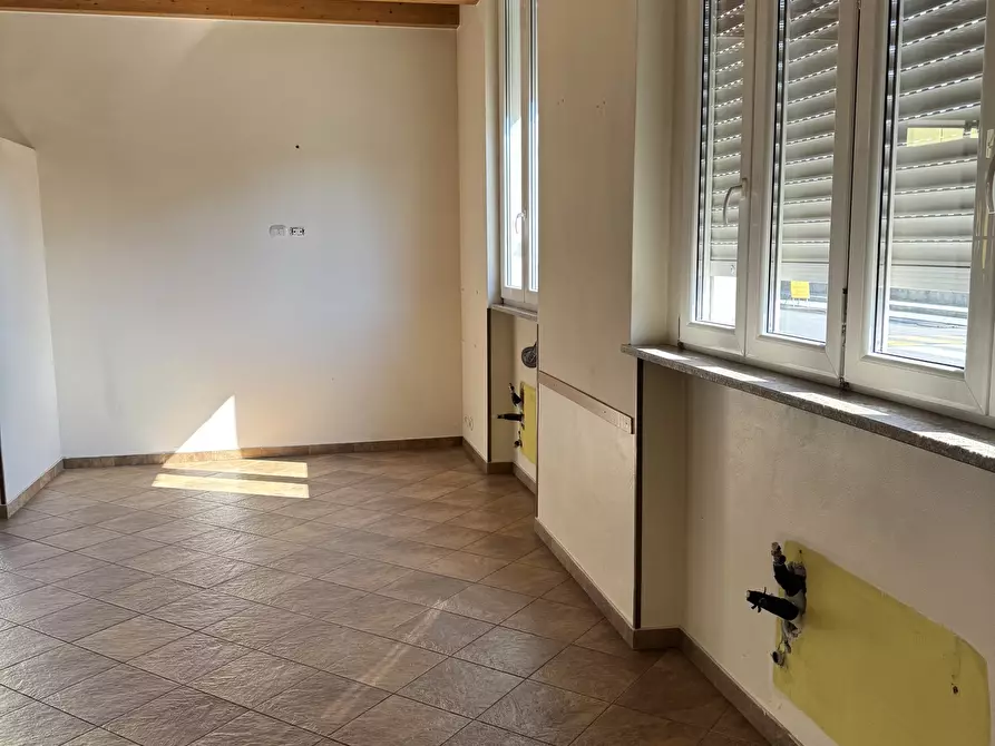 Immagine 5 di Locale commerciale in affitto  in Via Lodi 5 a Cornegliano Laudense