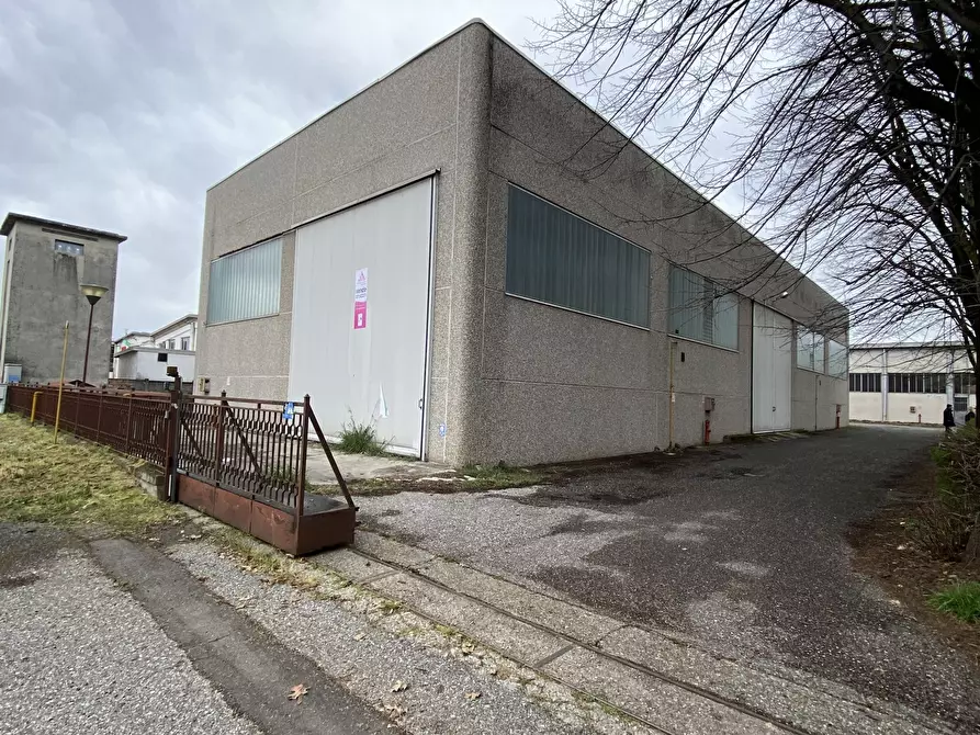 Immagine 5 di Capannone industriale in vendita  in Via Risorgimento 2 a Somaglia