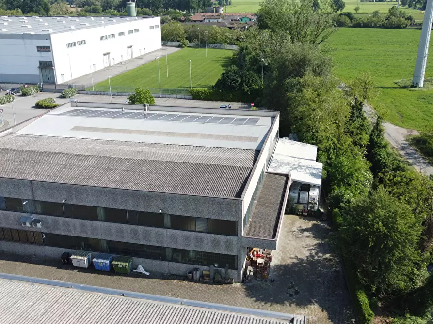 Immagine 2 di Capannone industriale in vendita  in Via dell'Industria 26 a Lodi