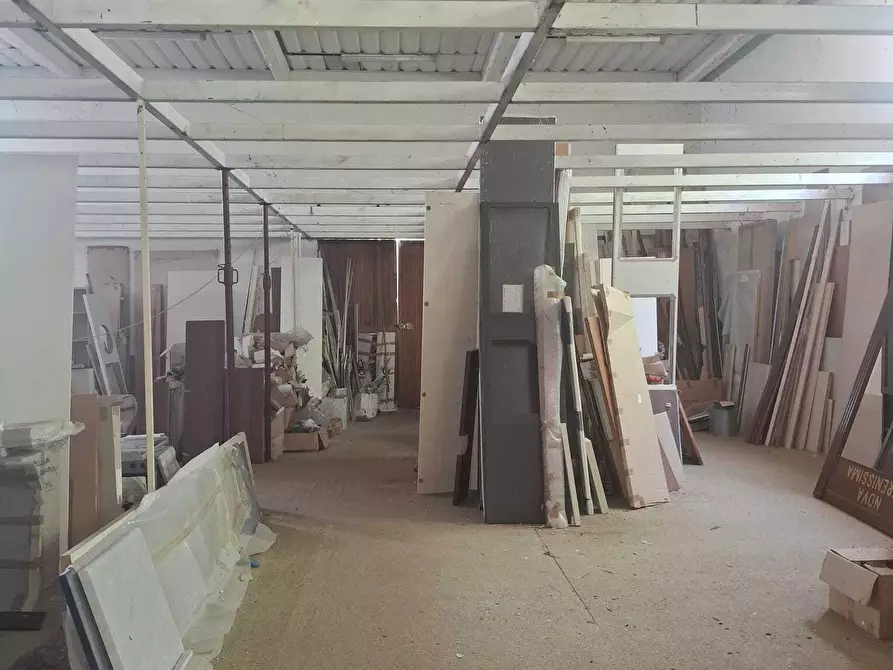 Immagine 12 di Capannone industriale in vendita  in Via Papa Giovanni XXIII 2 a Caselle Landi
