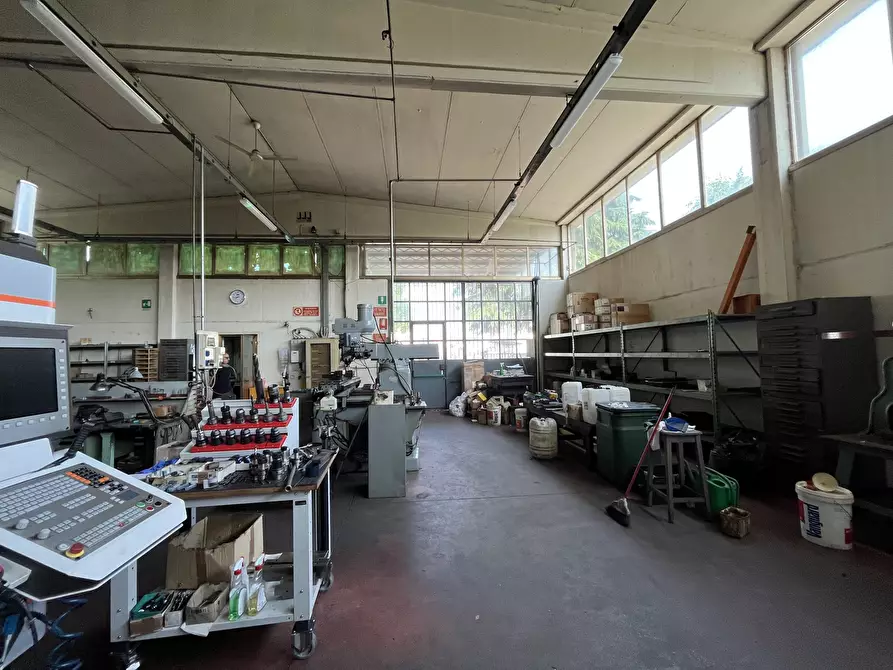 Immagine 4 di Capannone industriale in vendita  in Via Sandro pertini 9 a Miradolo Terme