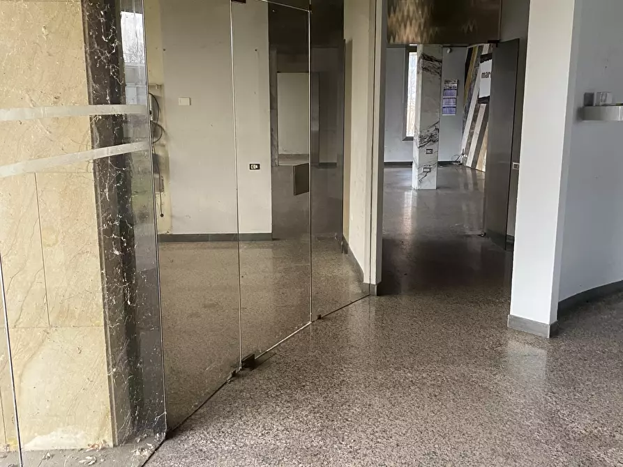 Immagine 21 di Capannone industriale in affitto  in strada Provinciale 26 20 a San Martino In Strada