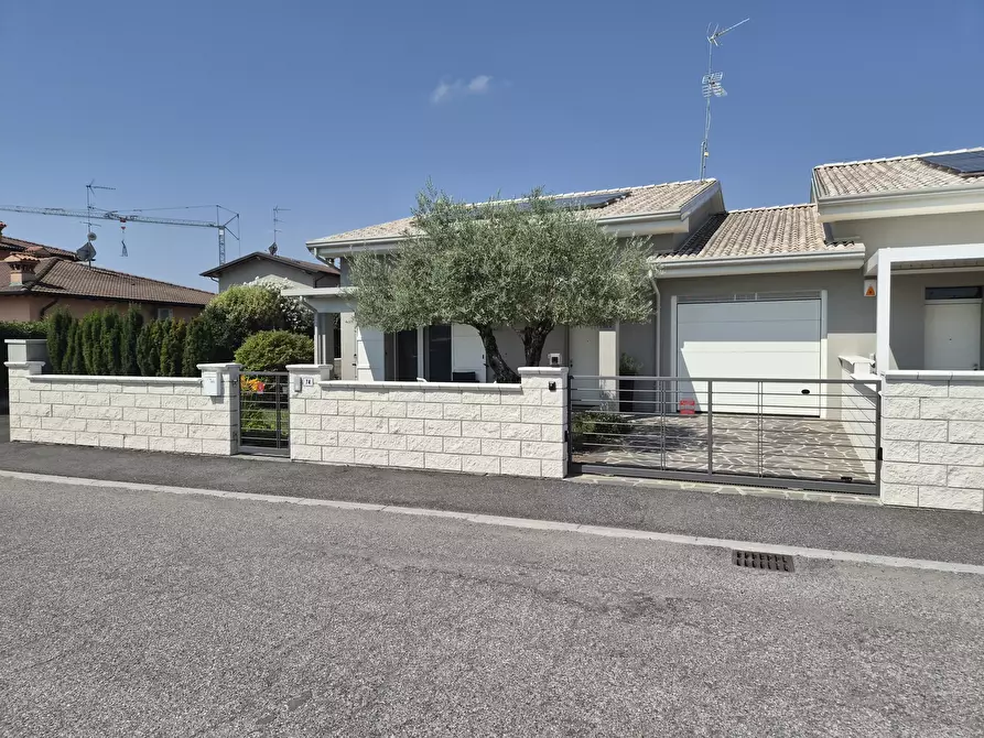 Immagine 13 di Casa bifamiliare in vendita  a San Giovanni In Croce