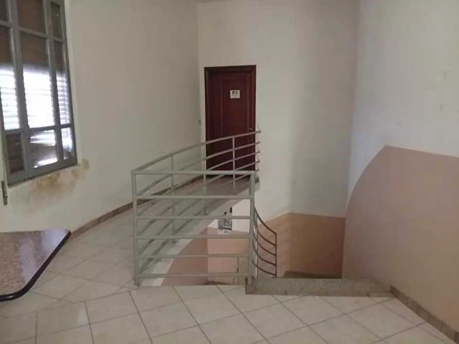 Immagine 9 di Palazzo in vendita  in Piazza Carlo Comaschi 40 a Gussola