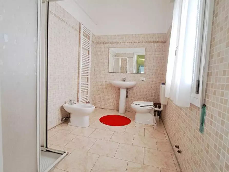 Immagine 22 di Appartamento in vendita  in Corso del Popolo snc a Rovigo