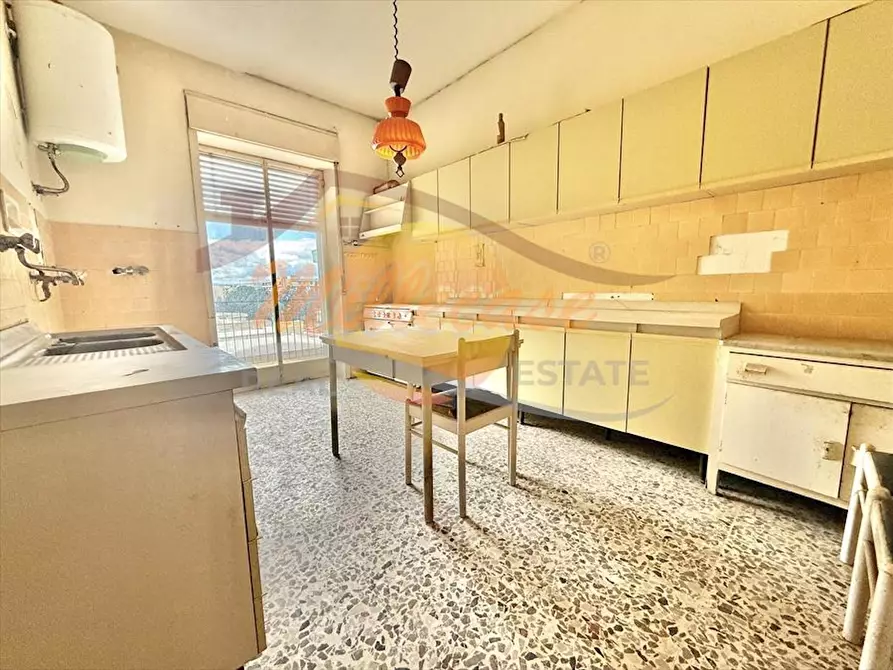 Immagine 22 di Quadrilocale in vendita  in Via Tisia a Siracusa