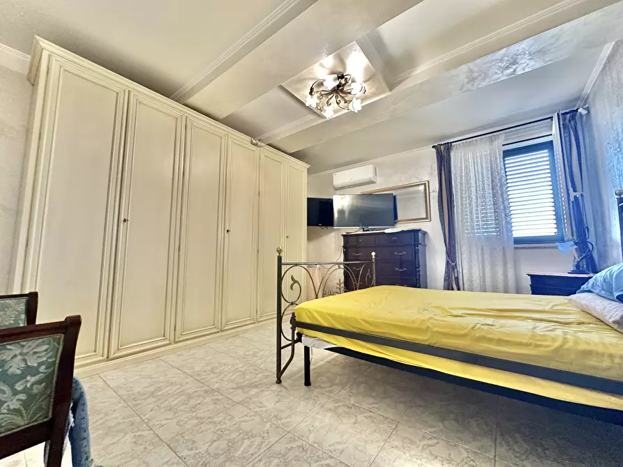 Immagine 20 di Appartamento in affitto  in VIAE EPIPOLI a Siracusa