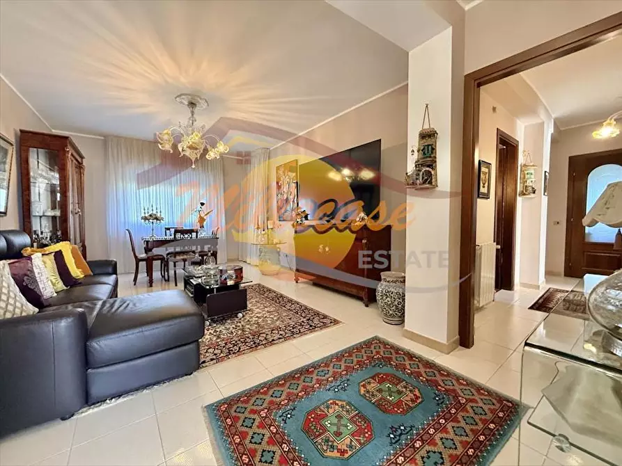 Immagine 13 di Pentalocale in vendita  in VIA ACHILLE ADORNO a Siracusa