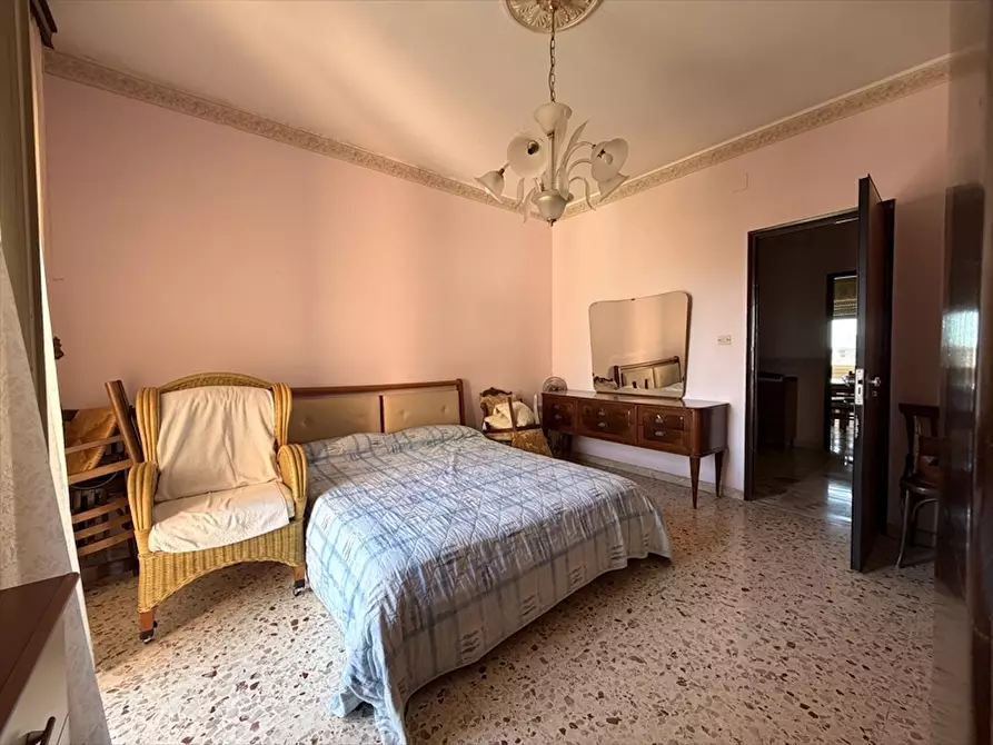 Immagine 20 di Quadrilocale in vendita  in Viale dei Comuni a Siracusa