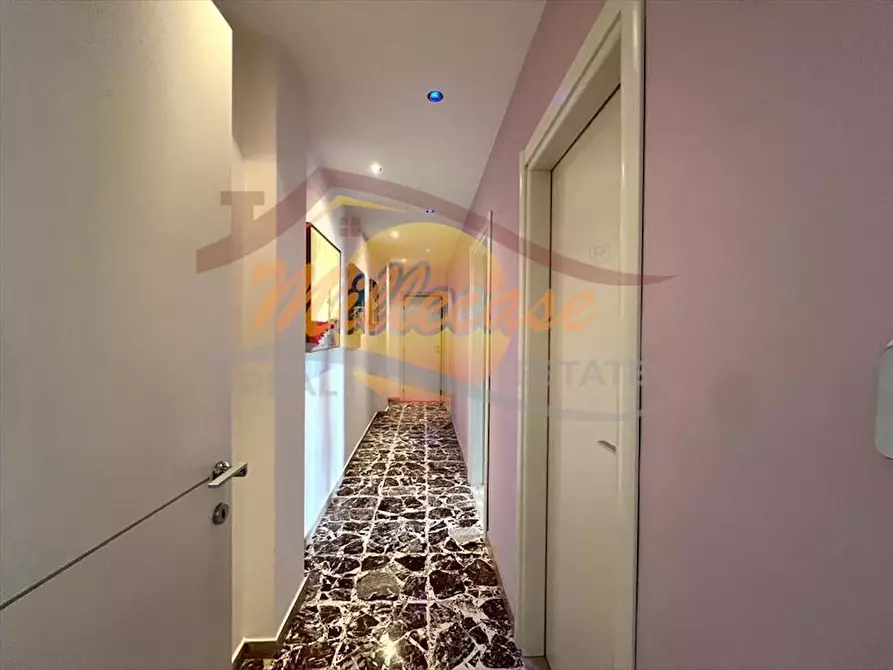 Immagine 15 di Quadrilocale in vendita  in Viale Teracati a Siracusa