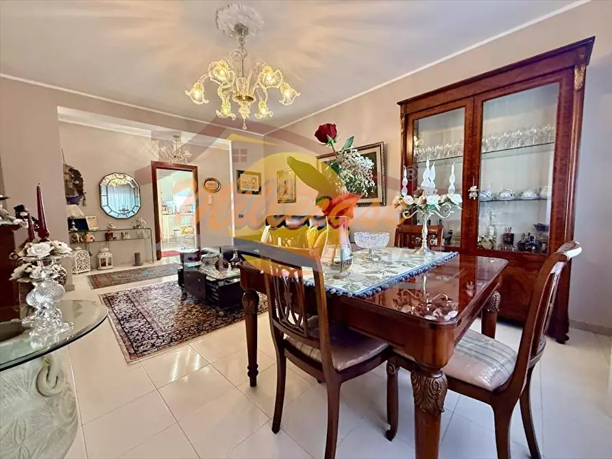 Immagine 9 di Pentalocale in vendita  in VIA ACHILLE ADORNO a Siracusa