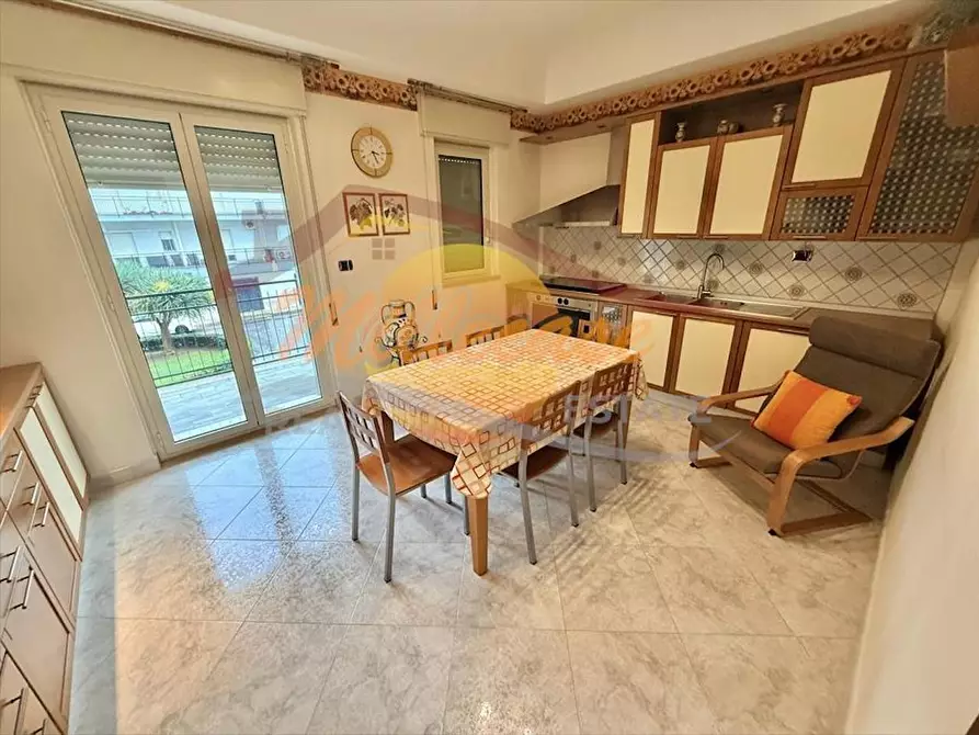 Immagine 9 di Pentalocale in vendita  in VIA OZANAM a Siracusa