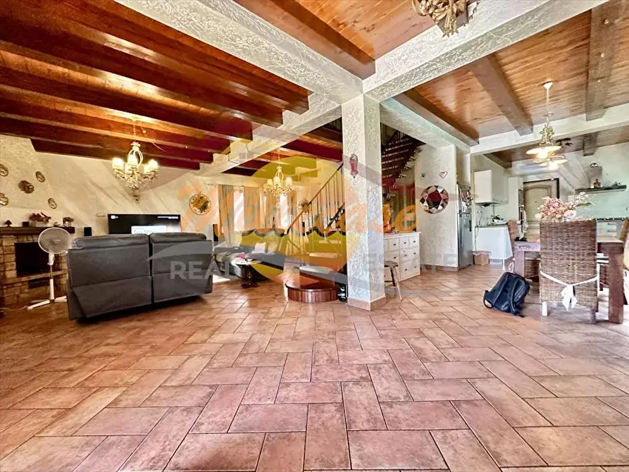 Immagine 28 di Villa in vendita  in Via Priamo a Siracusa