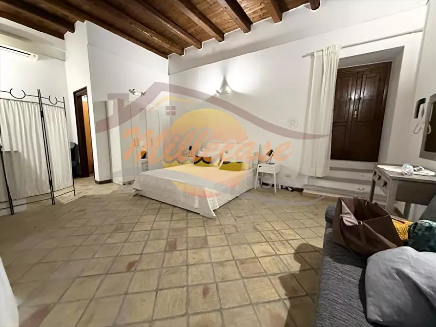 Immagine 2 di Bilocale in vendita  in VIA DELLA GIUDECCA a Siracusa