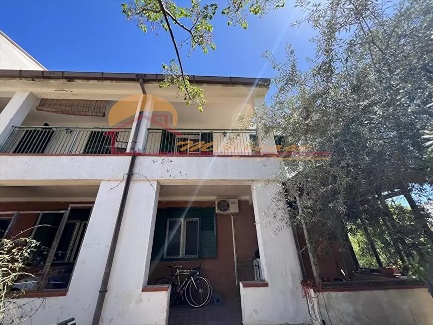 Immagine 1 di Villa in vendita  in Via Luigi Maria Monti a Siracusa
