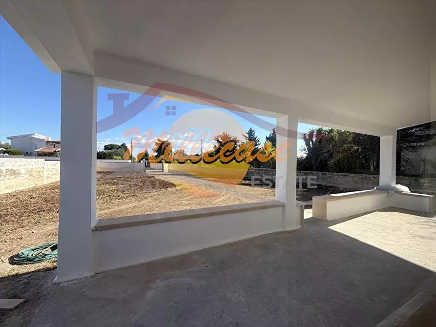 Immagine 18 di Villa in vendita  in VIA LAGO DI LUGANO a Siracusa