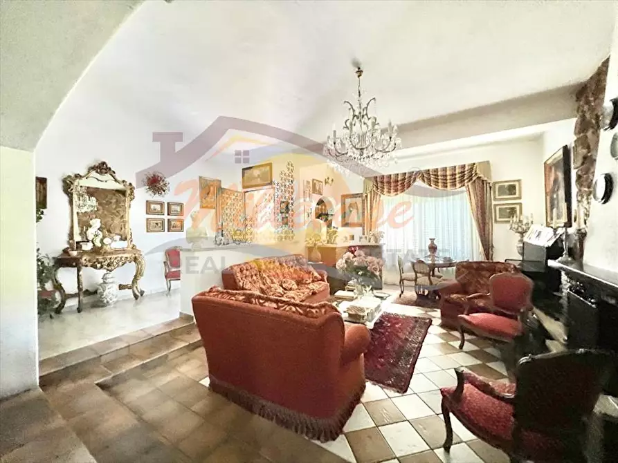 Immagine 18 di Villa in vendita  in Via Luigi Maria Monti a Siracusa