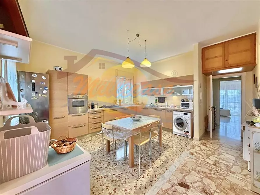 Immagine 11 di Pentalocale in vendita  in Viale Santa Panagia a Siracusa