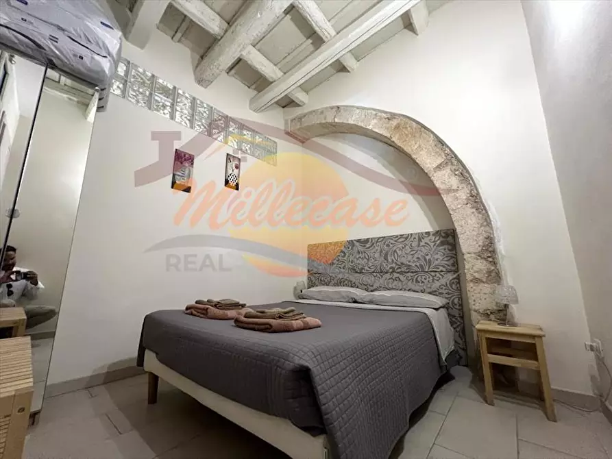 Immagine 28 di Bilocale in vendita  in VIA DELL'APOLLONION a Siracusa