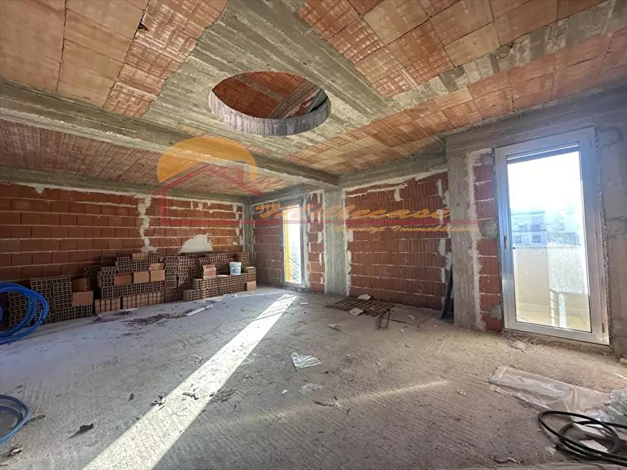 Immagine 9 di Trilocale in vendita  in VIALE GARRONE a Siracusa