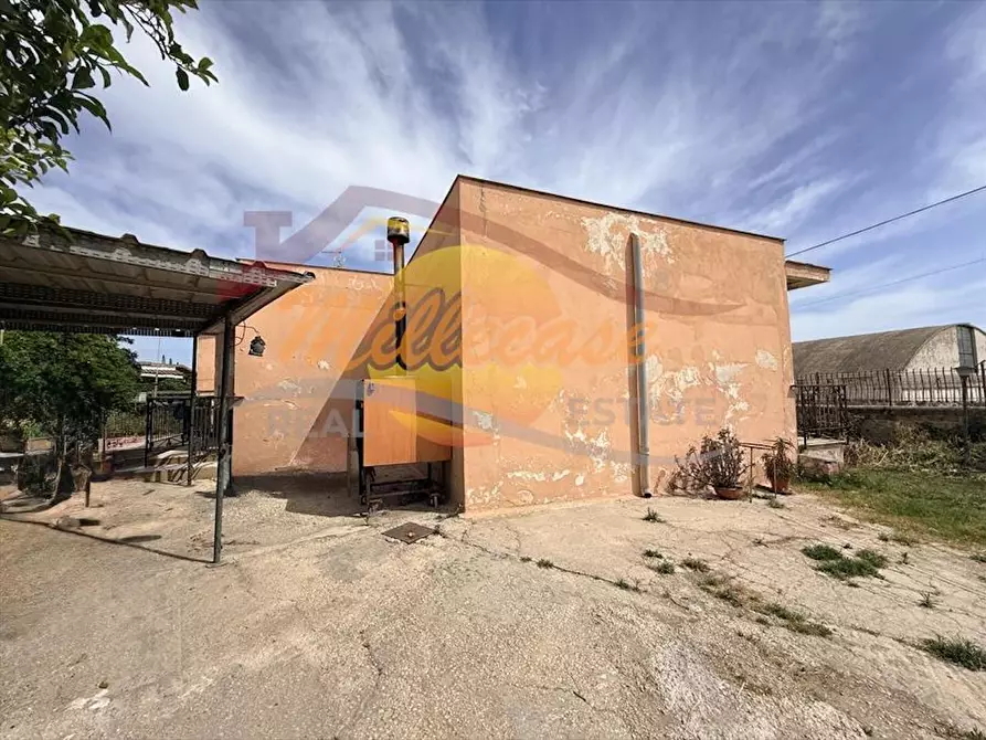 Immagine 3 di Villa in vendita  in Viale Edoardo Garrone a Siracusa