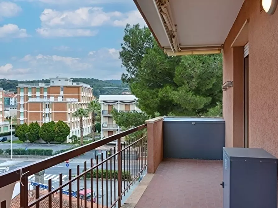 Immagine 27 di Bilocale in vendita  in Via della Resistenza 4 a San Bartolomeo Al Mare