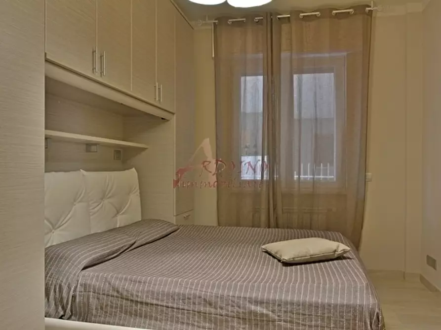 Immagine 16 di Trilocale in vendita  in Viale Europa a San Bartolomeo Al Mare