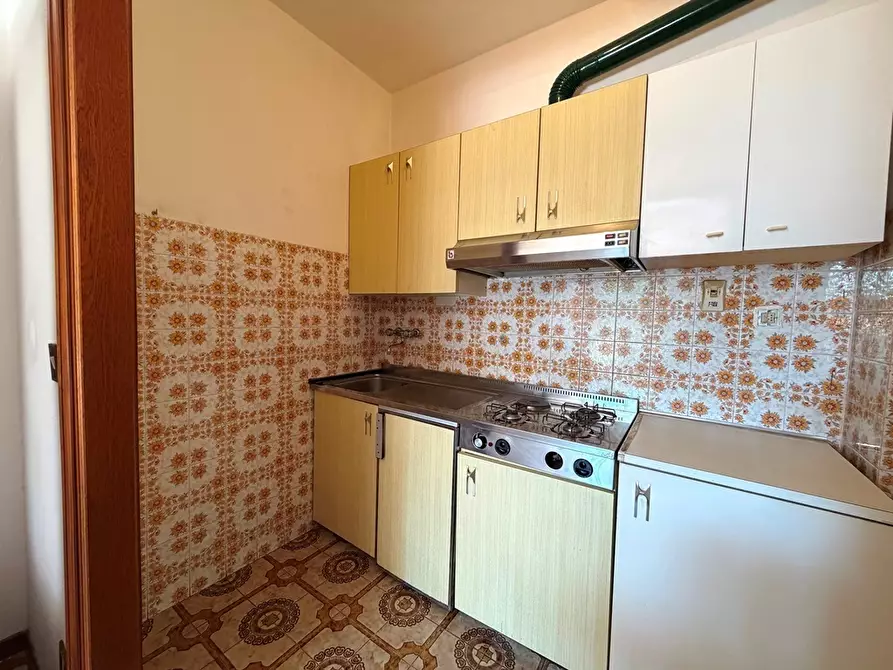 Immagine 47 di Bilocale in vendita  in Piazza XXV Aprile 6 a San Bartolomeo Al Mare