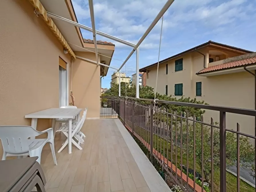Immagine 13 di Trilocale in vendita  in Via Ville Nuove a Diano Marina